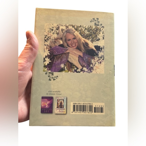 Fairies 101 Book by Doreen Virtue Rare Orig book HTF OOP - Picture 2 of 2